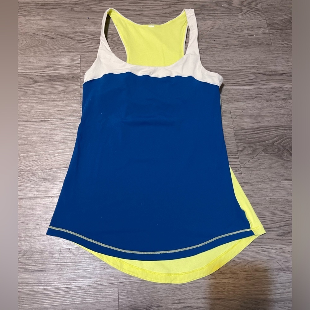 Lululemon first base blue and white color block athletic tank